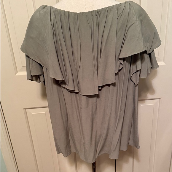 MLM  Ruffle Blouse - Picture 6 of 6